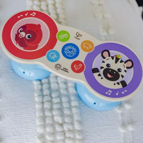 BABY EINSTEIN Zenélő játék Dobok Upbeat Tunes Magic Touch HAPE 6 hó+