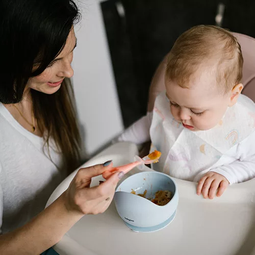 BabyOno babatányér szilikon tapadó aljú kék 1481/01