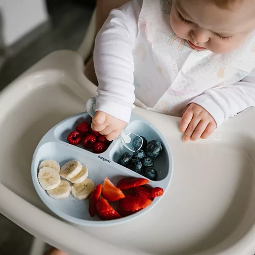 BabyOno osztott szilikon babatányér tapadókoronggal - Kék 1482/01
