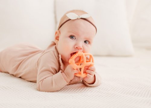 Giligums szilikon rágcsi labda - narancs