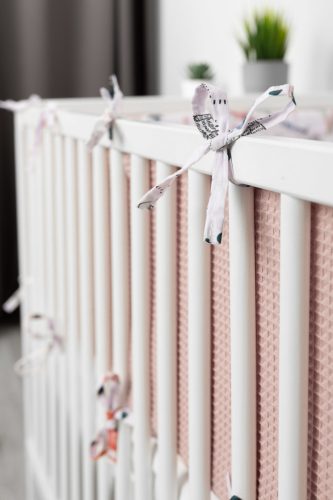 SEN Prémium duplafalú fejvédő kiságyba 180x30 cm - szürke