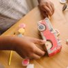 Melissa & Doug fa készségfejlesztő játék, Mancs őrjárat kifesthető fa járművek