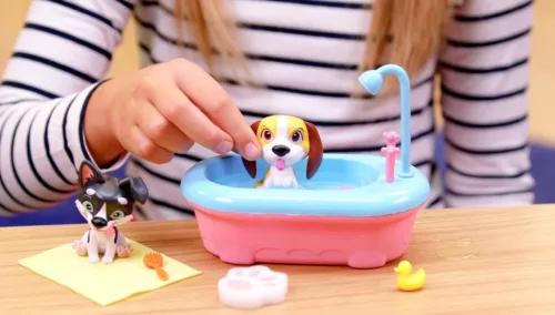 Washy Friends Color Reveal Pancsoló kutyusok káddal és 5 kiegészítővel - Boston