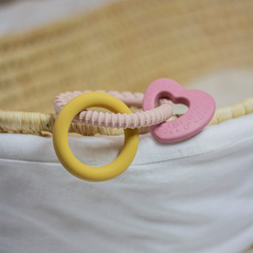 PETITE&MARS Szilikon rágóka Love