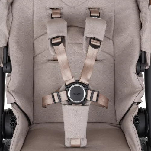 Petite&Mars SCOUT 3in1 babakocsi Cappuccino Cream + Core Pro i-Size babahordozó