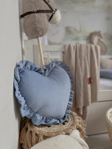 Infantilo NiKiDs Elegant Velvet díszpárna - kék